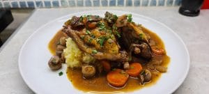 Read more about the article Easy Coq au Vin with Potato and Celeriac Mash