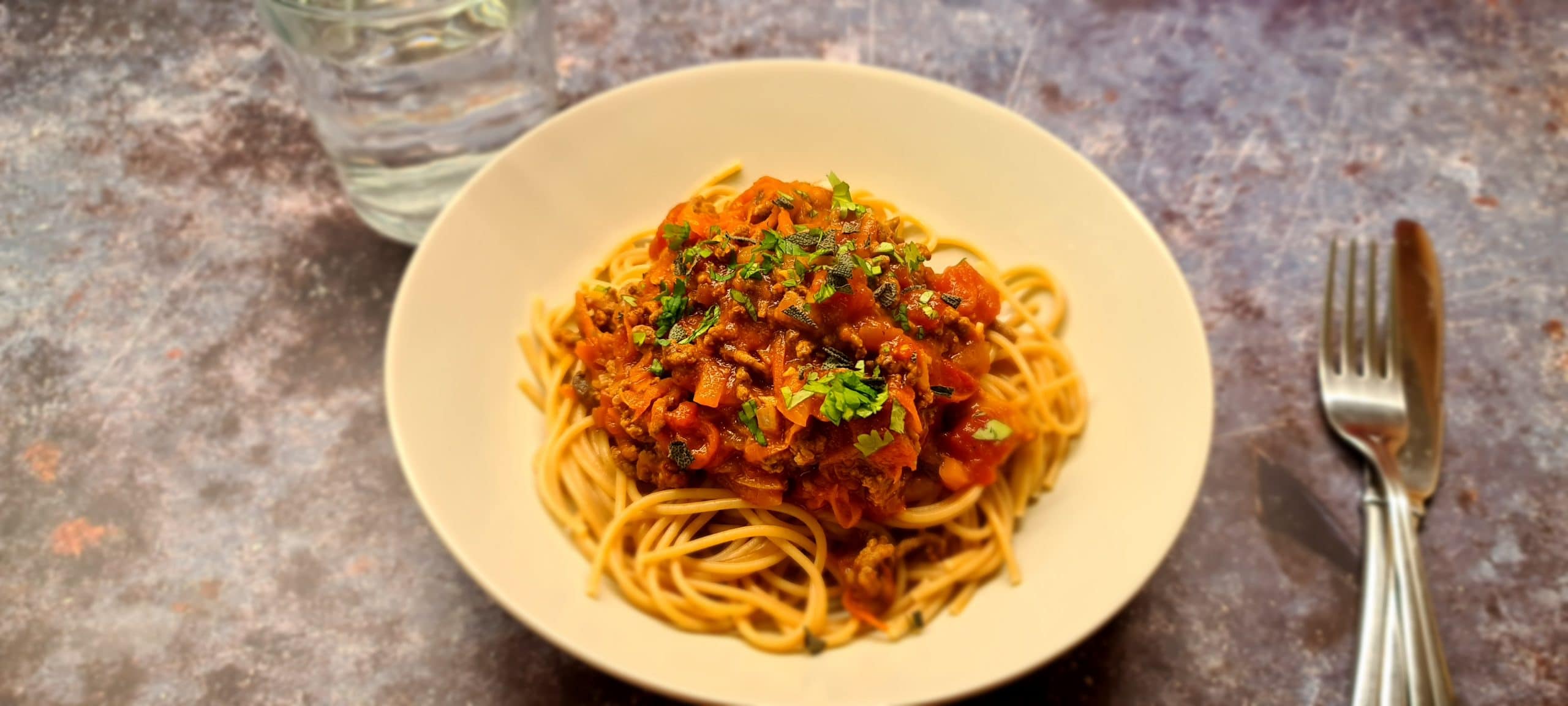 You are currently viewing Healthy Spaghetti Bolognese