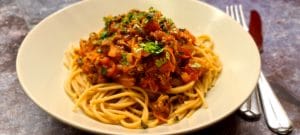Healthy Spaghetti Bolognese with Carrots and Mushrooms