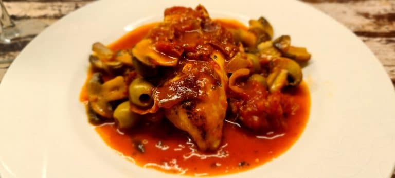 Read more about the article Healthy Chicken Cacciatore